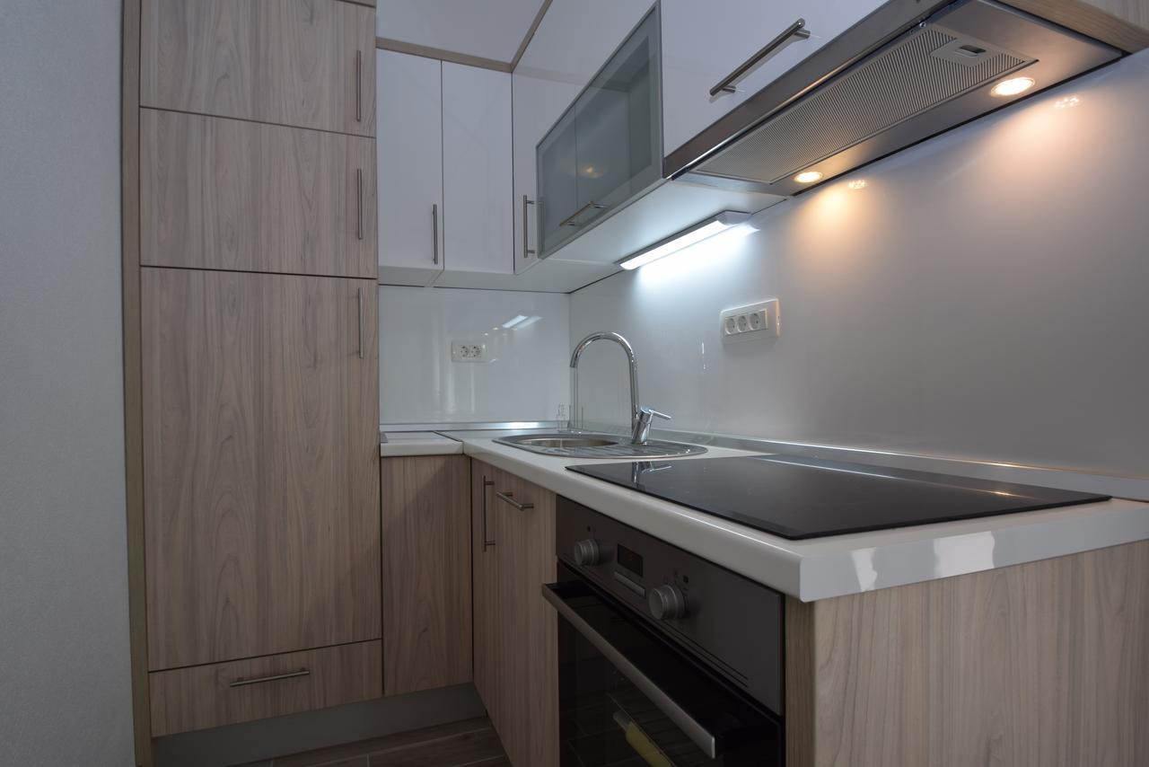 Apartment Anica Kuk 스타리그라드 파클레니차 외부 사진