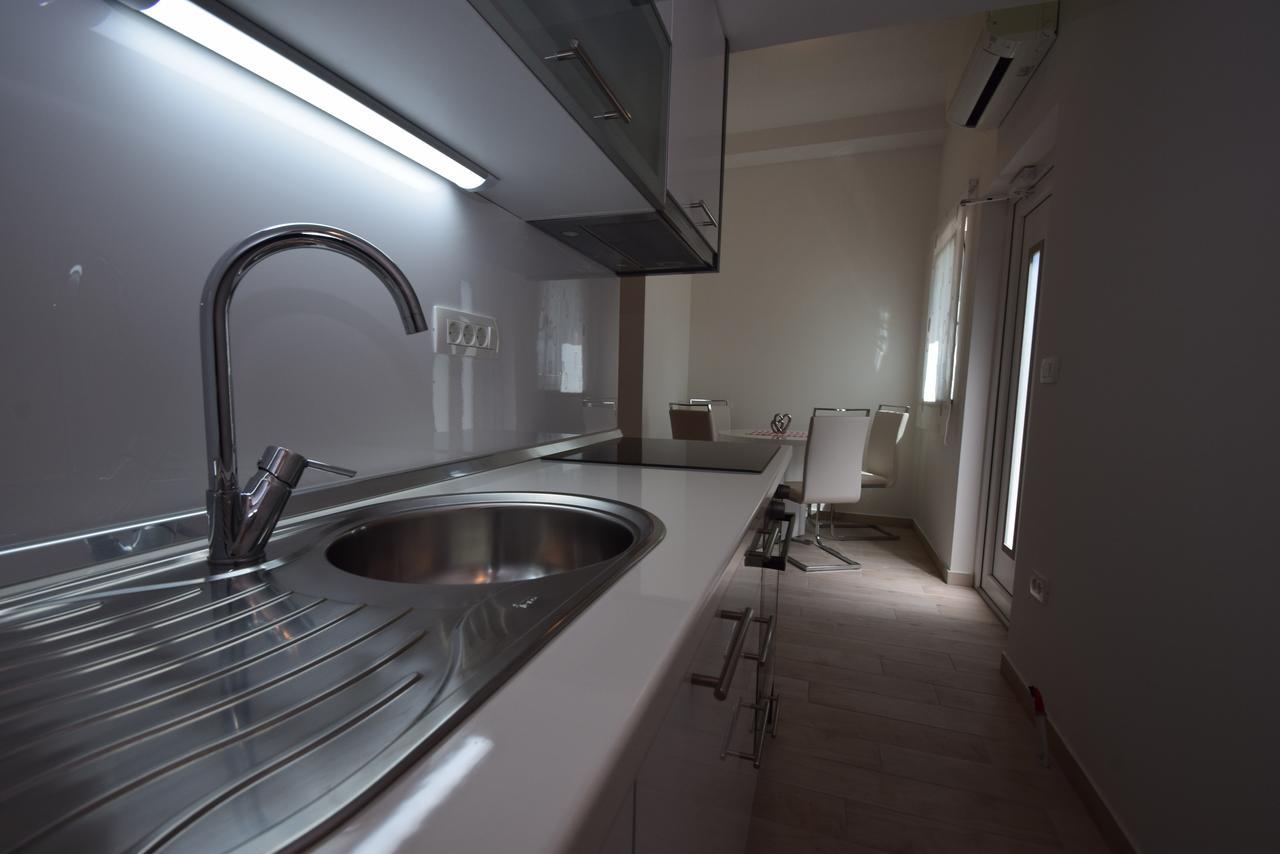 Apartment Anica Kuk 스타리그라드 파클레니차 외부 사진